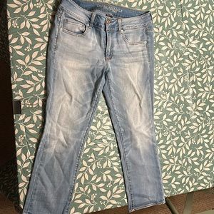 American Eagle Outfitters Artist Crop Jeans